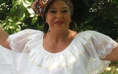 Canta-Autora Gladys Rojas Molina, de Barrancabermeja Santander