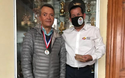 Entrega de reconocimiento al Inginiero y Historiador Félix Alvarado